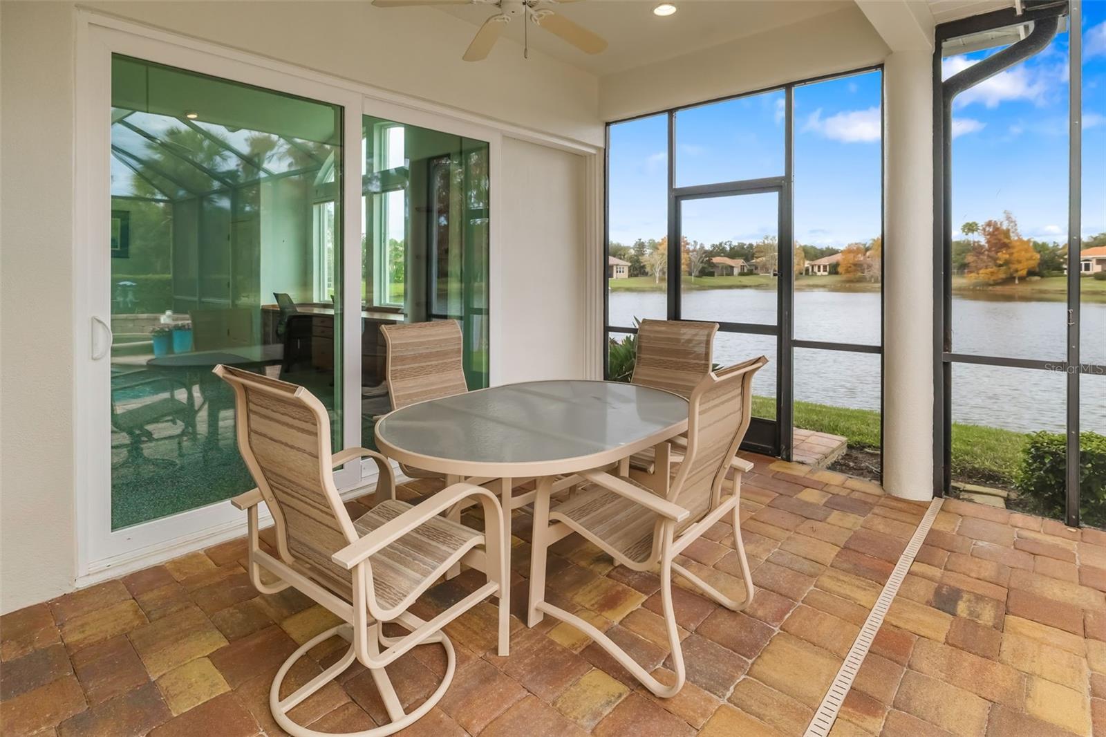 11528 SAVANNAH LAKES DR