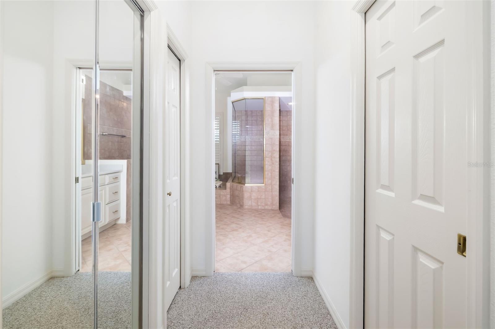 11528 SAVANNAH LAKES DR