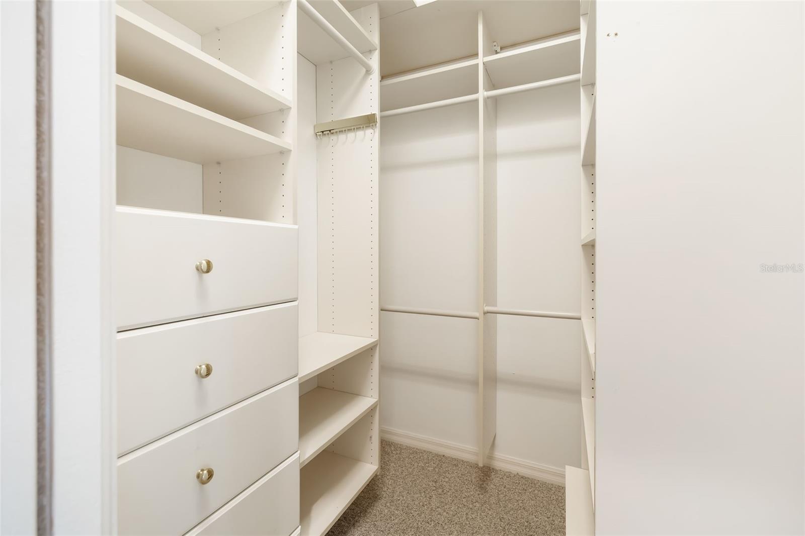 11528 SAVANNAH LAKES DR