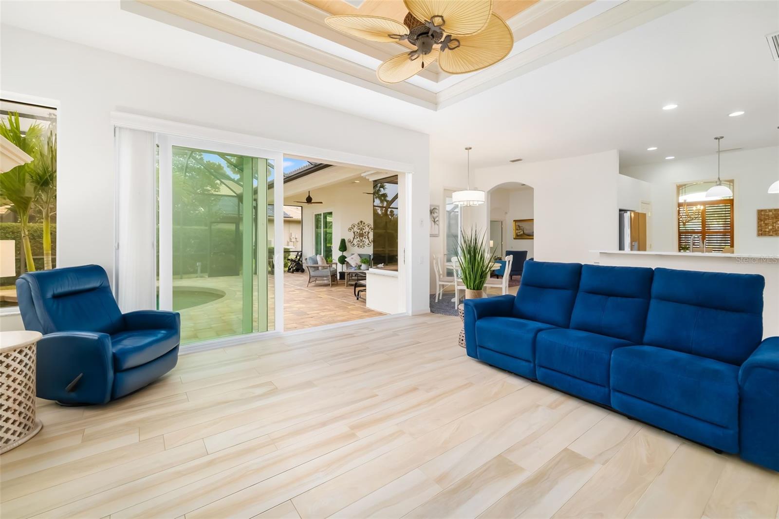 11528 SAVANNAH LAKES DR