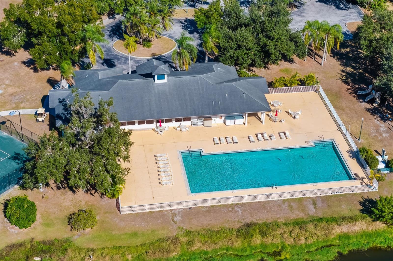 11528 SAVANNAH LAKES DR