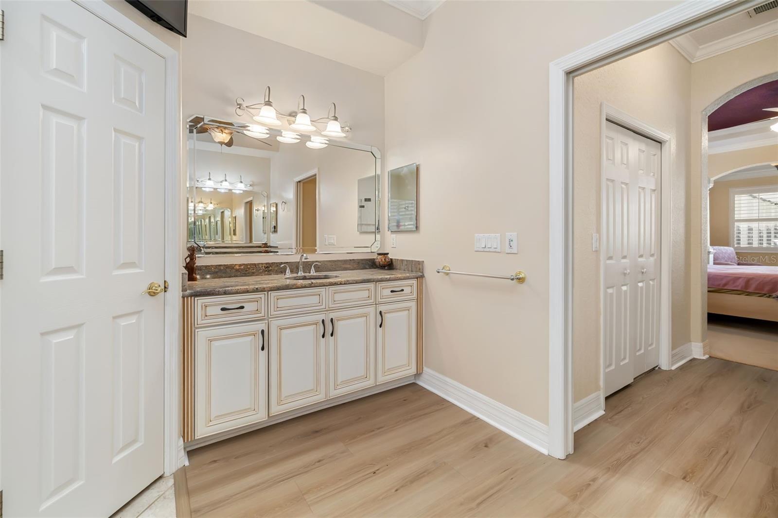 10319 WINDING STREAM WAY