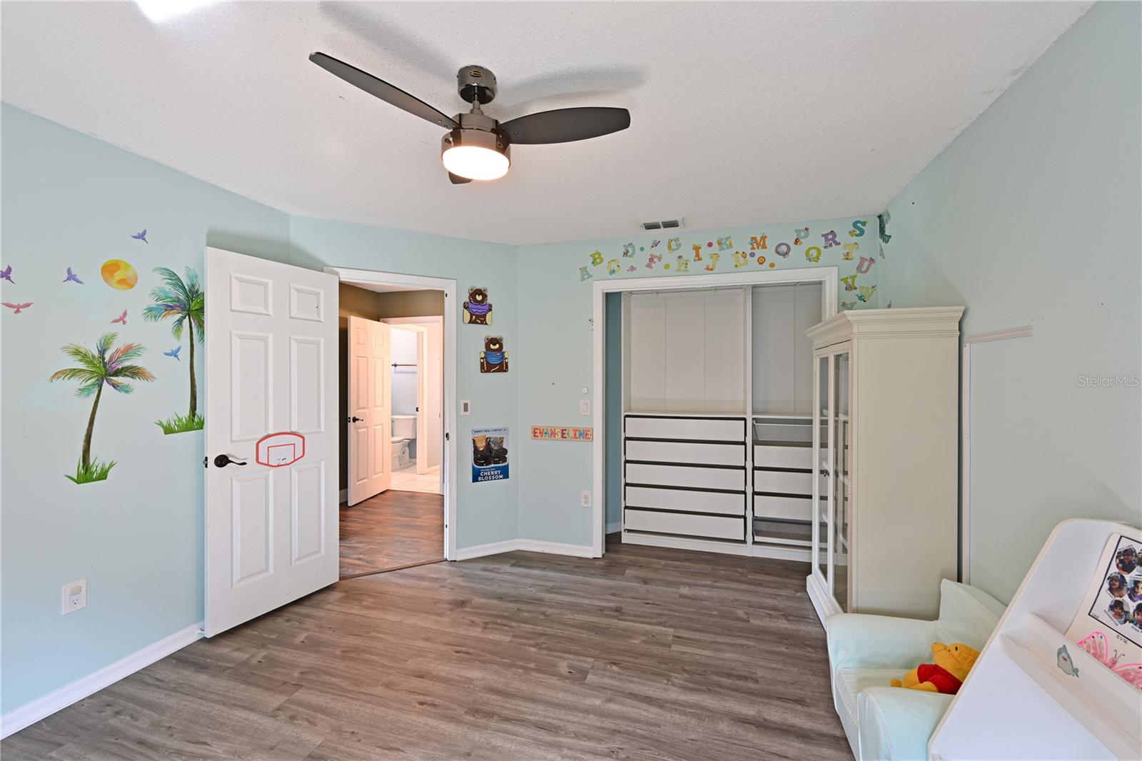7974 MONTICELLO LN