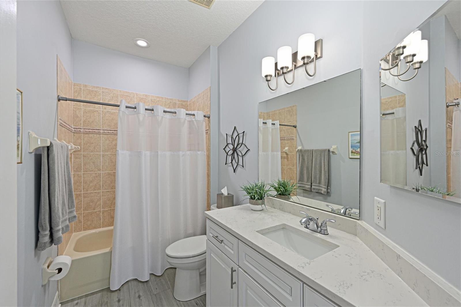 9712 SEA TURTLE TER #201