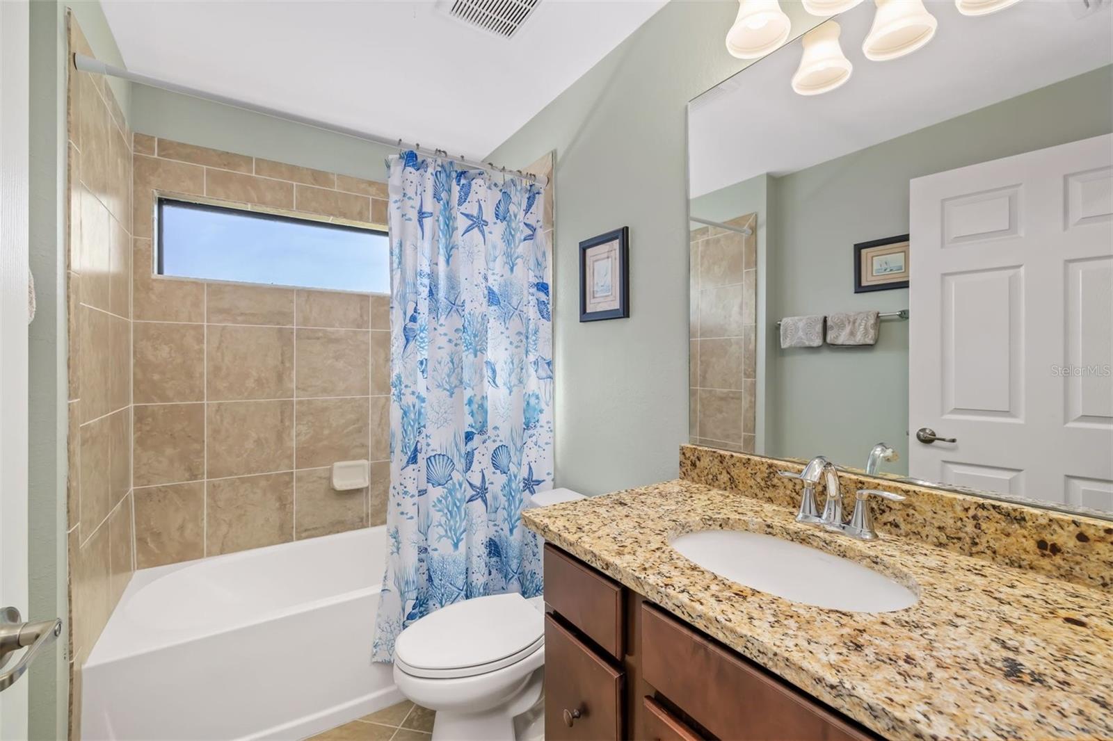 5604 PALMER CIR #206