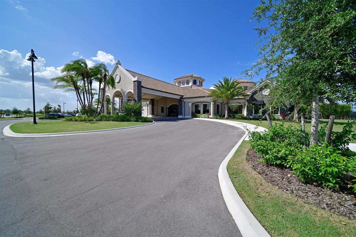 5604 PALMER CIR #206