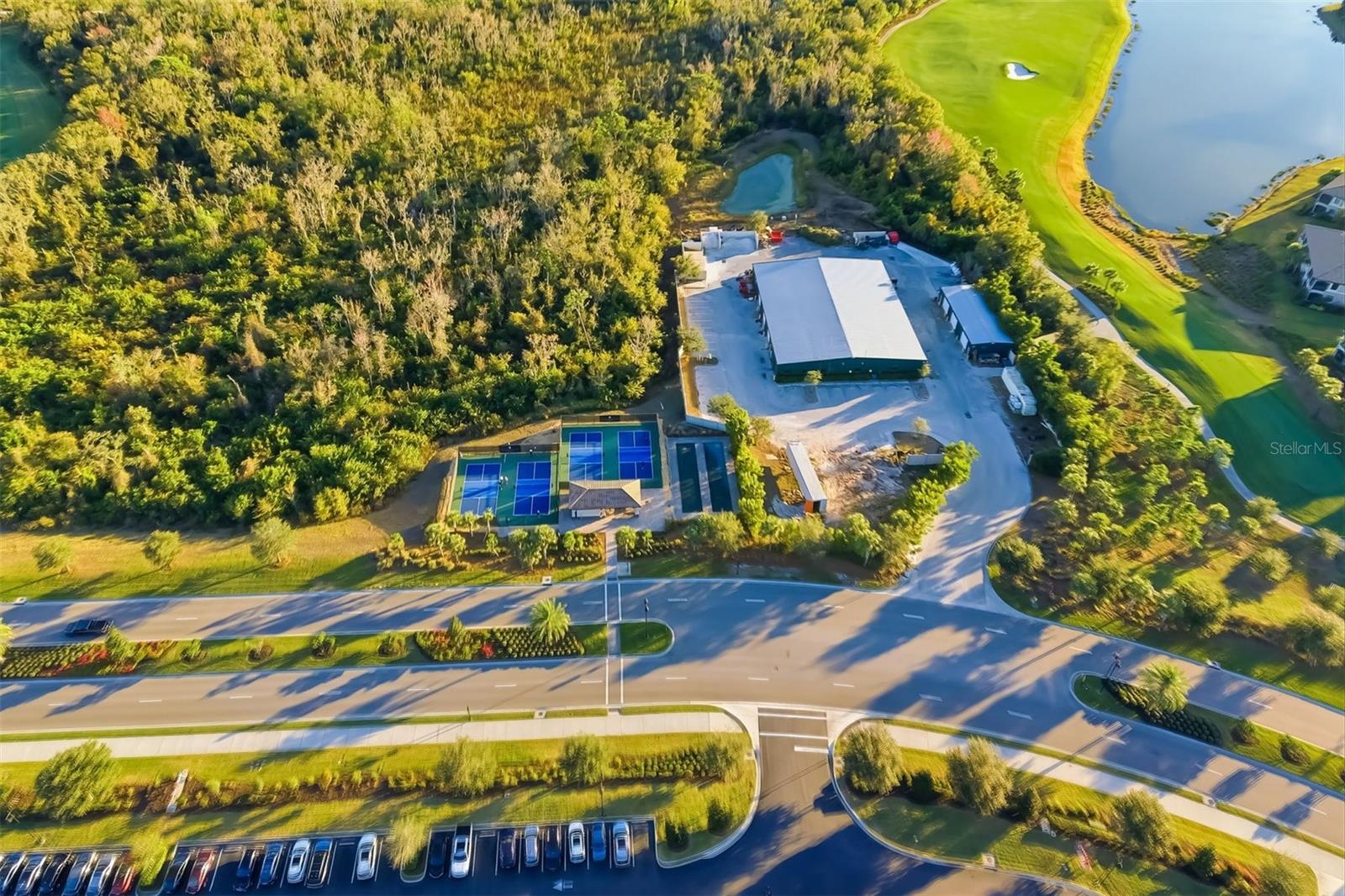 5604 PALMER CIR #206