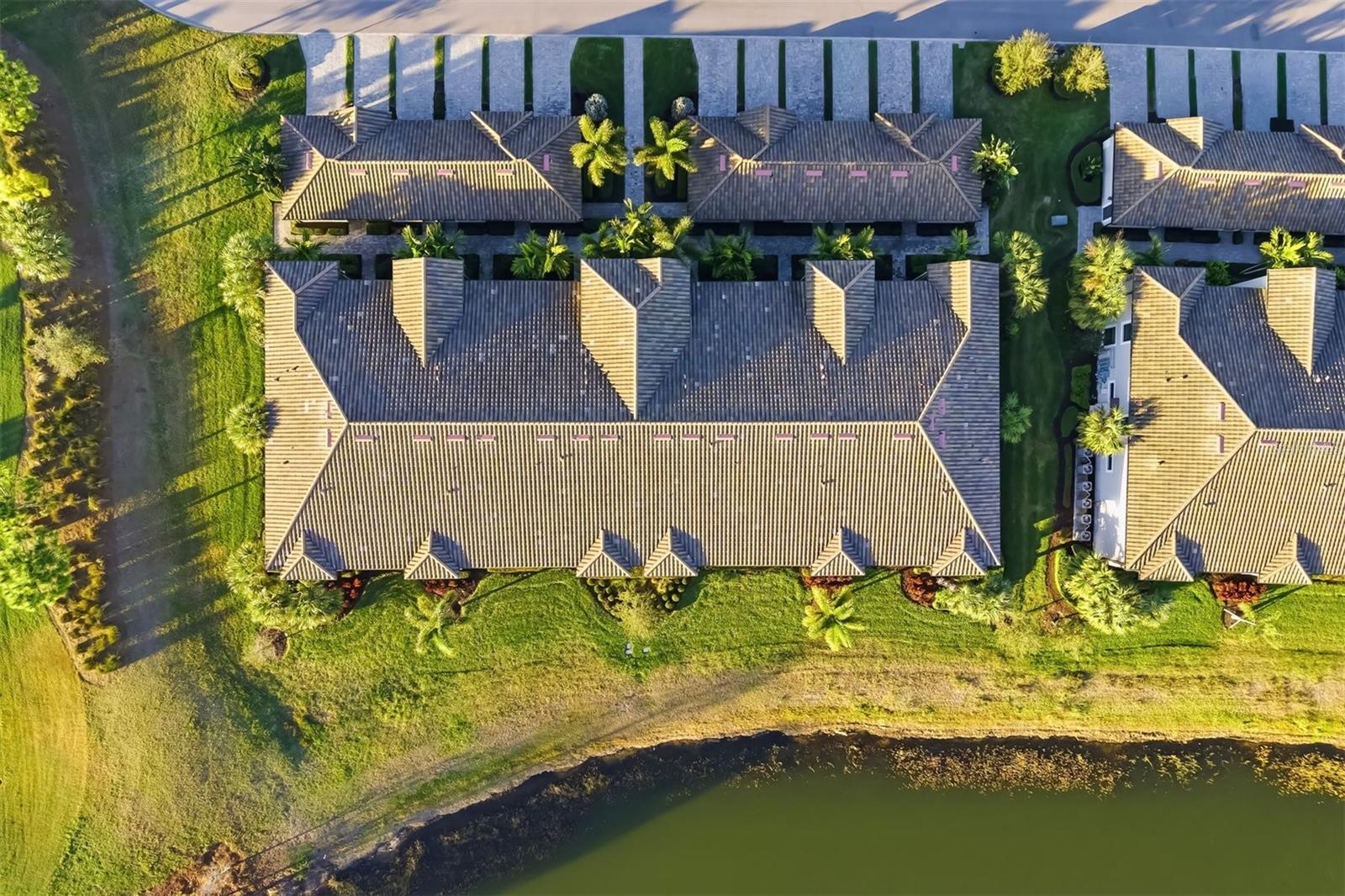 5604 PALMER CIR #206