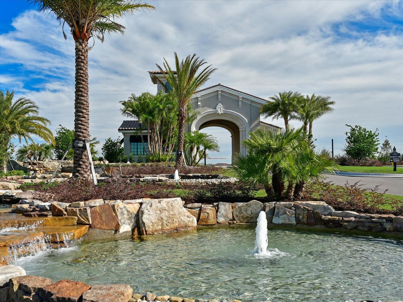 5604 PALMER CIR #206