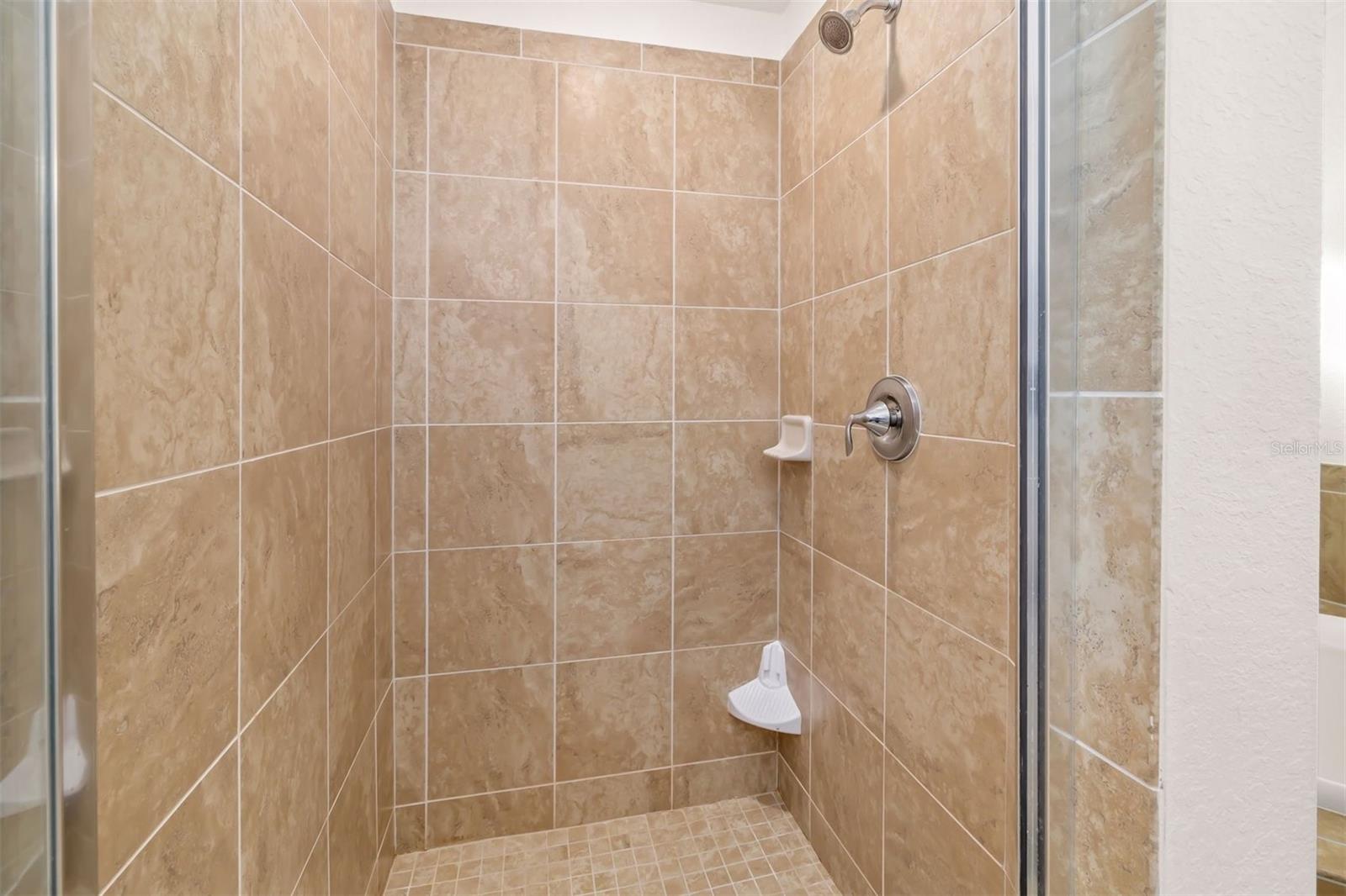 5604 PALMER CIR #206