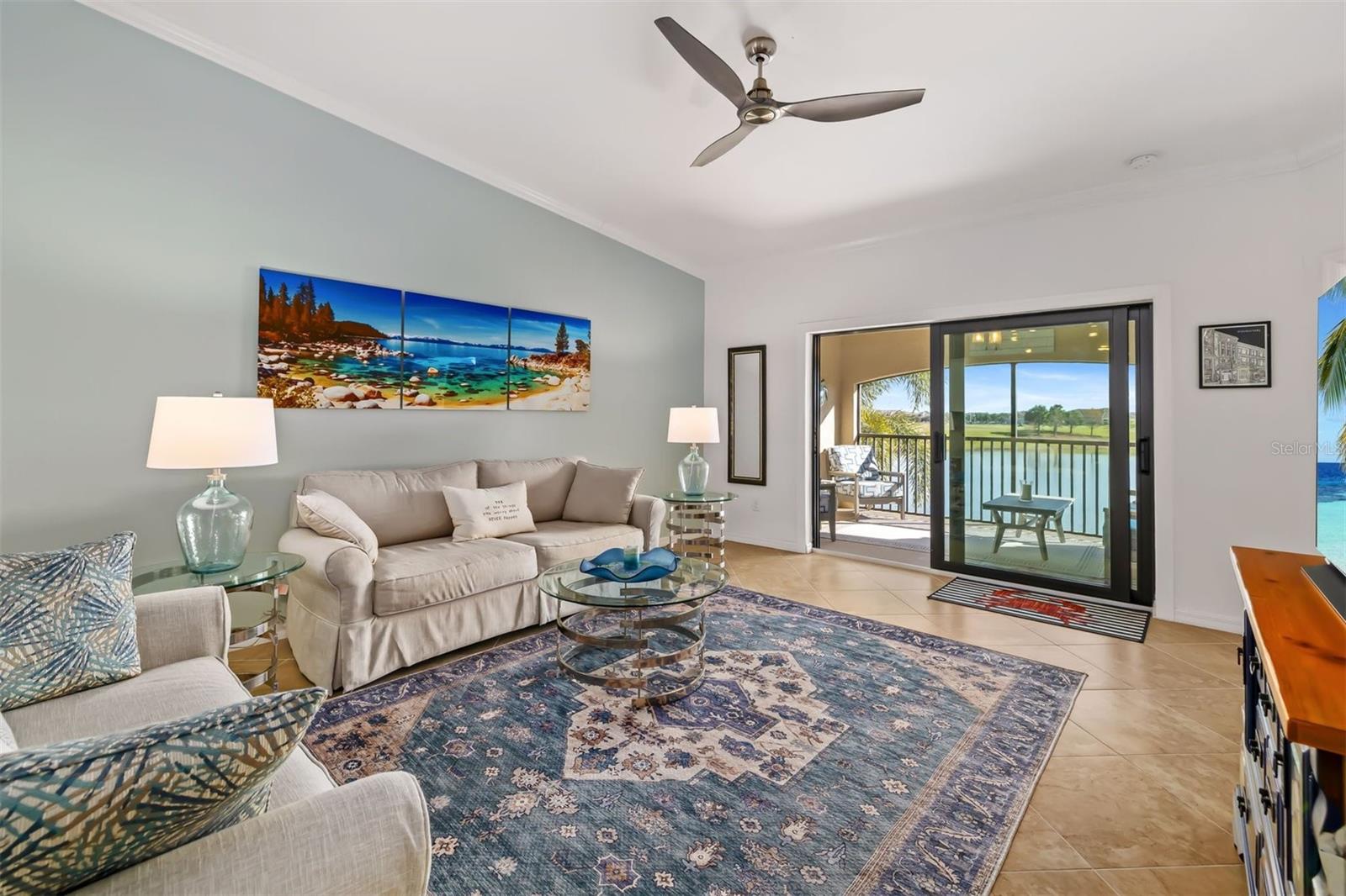 5604 PALMER CIR #206