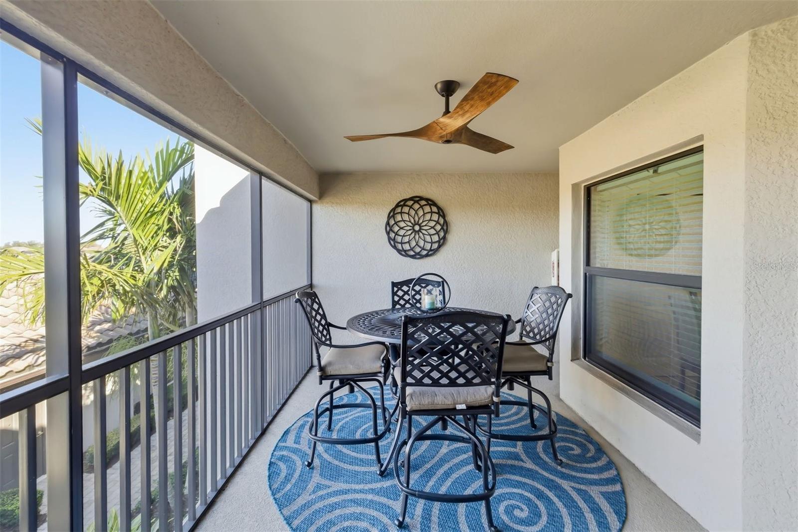 5604 PALMER CIR #206