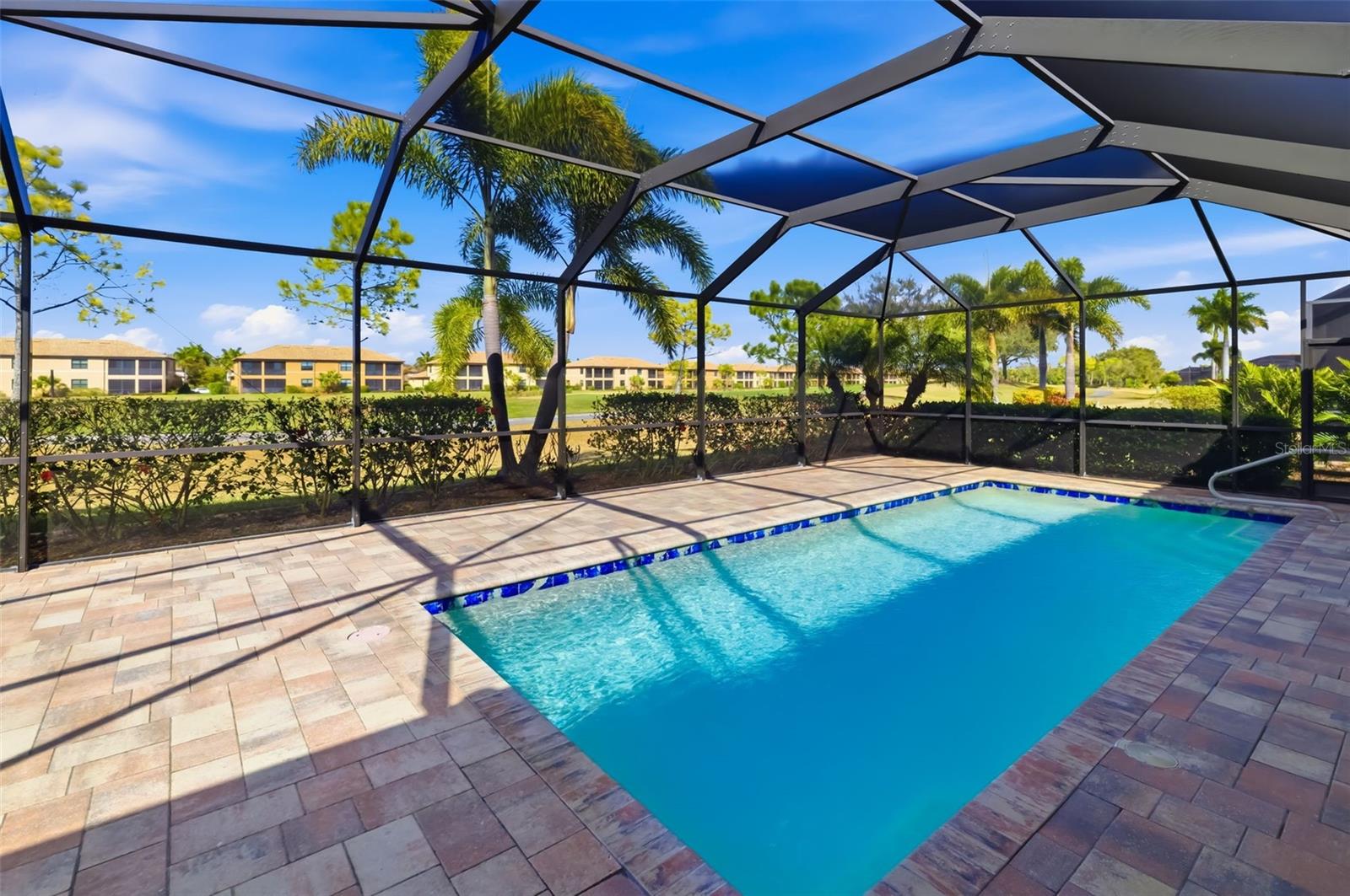 6462 WILLOWSHIRE WAY