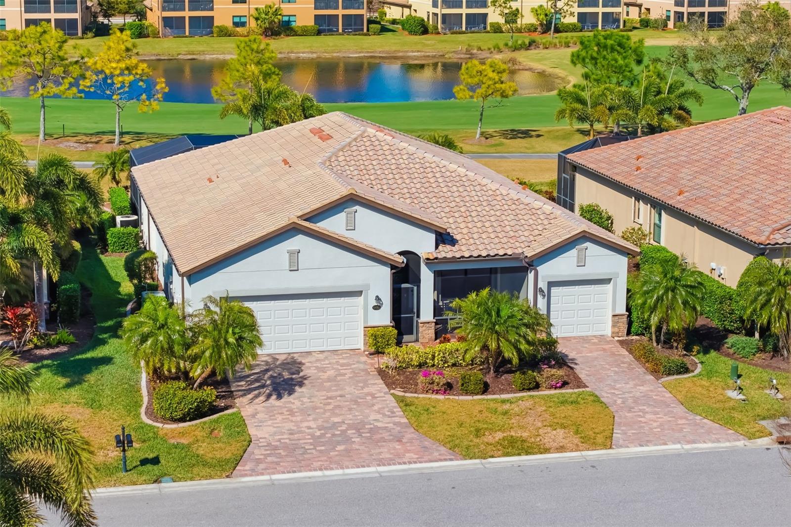 6462 WILLOWSHIRE WAY