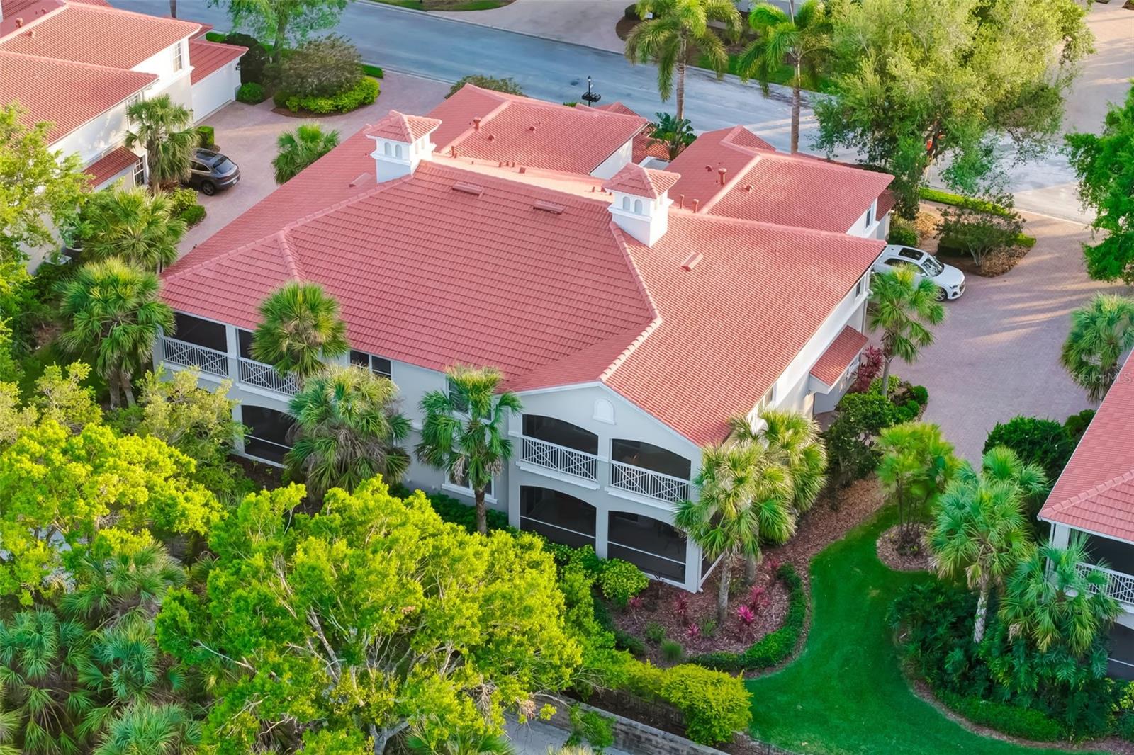 927 RIVER BASIN CT #201C