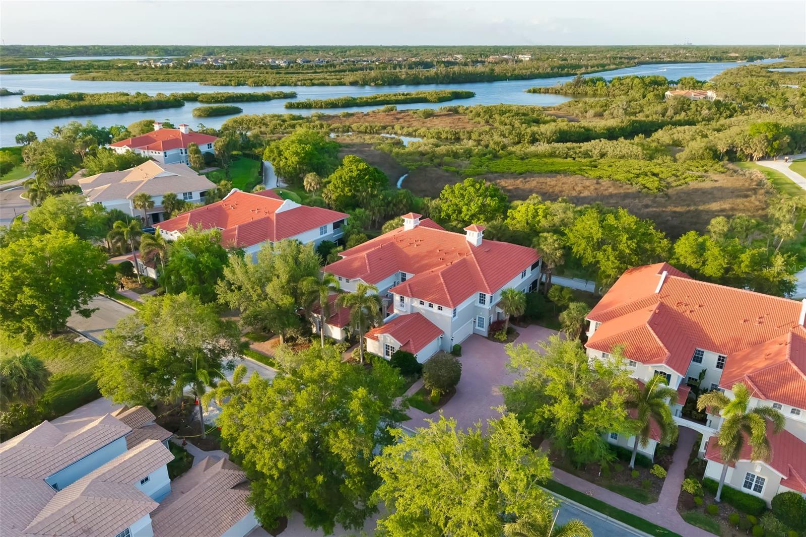 927 RIVER BASIN CT #201C