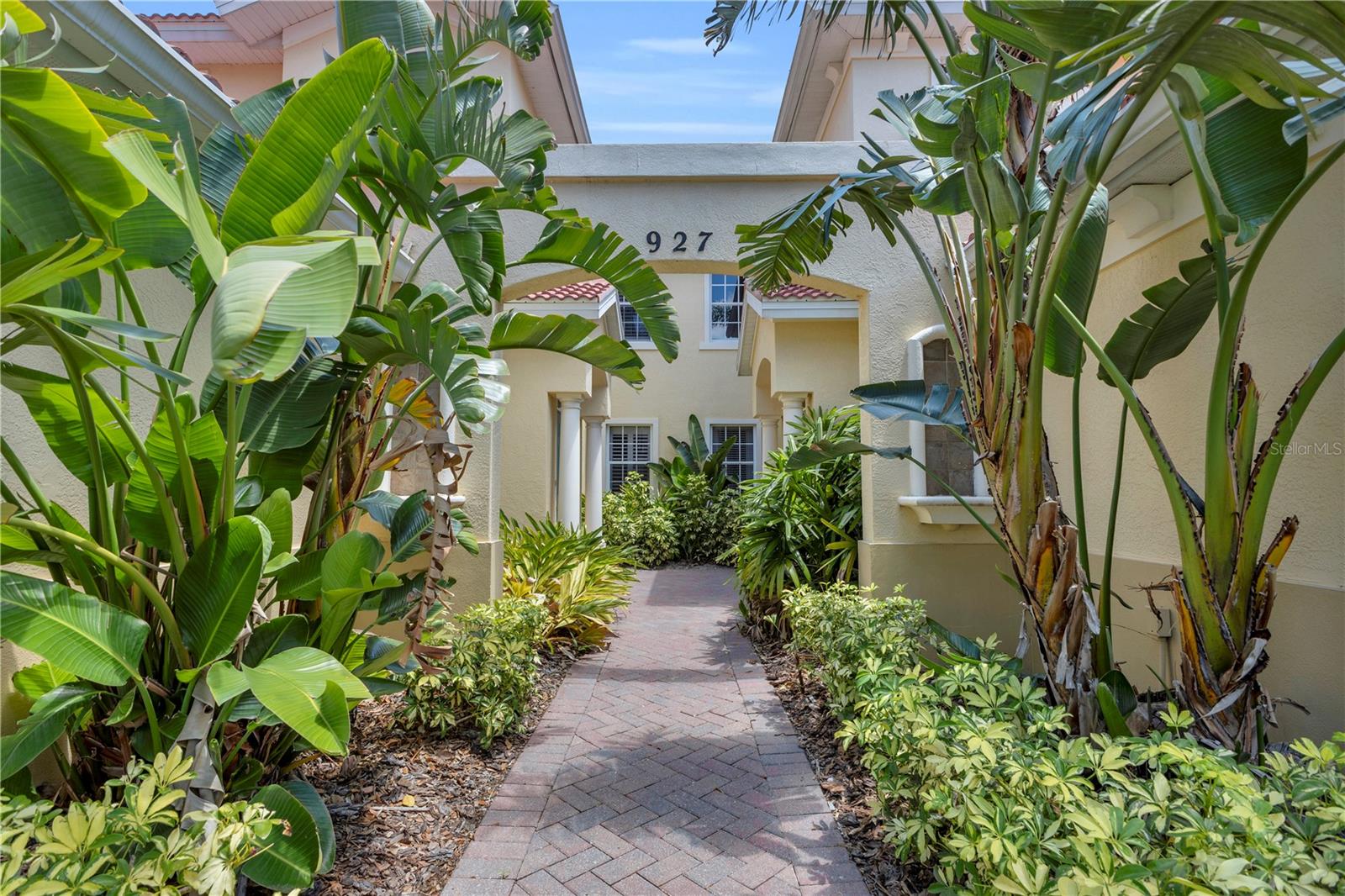 927 RIVER BASIN CT #201C