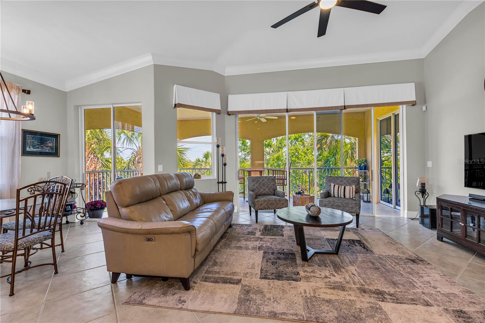 927 RIVER BASIN CT #201C