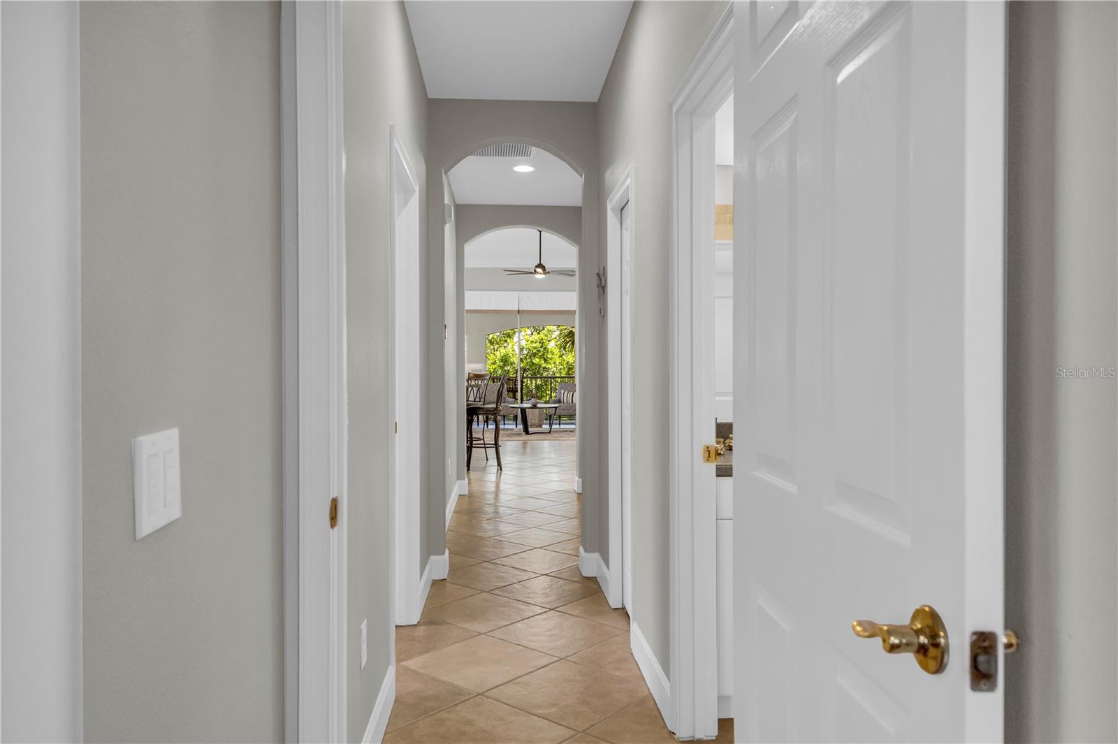 927 RIVER BASIN CT #201C