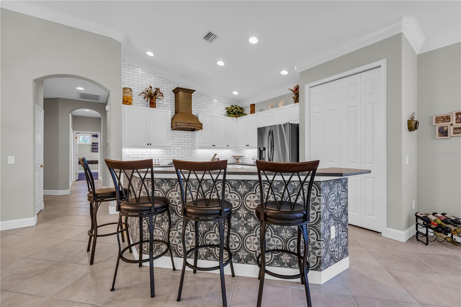 927 RIVER BASIN CT #201C