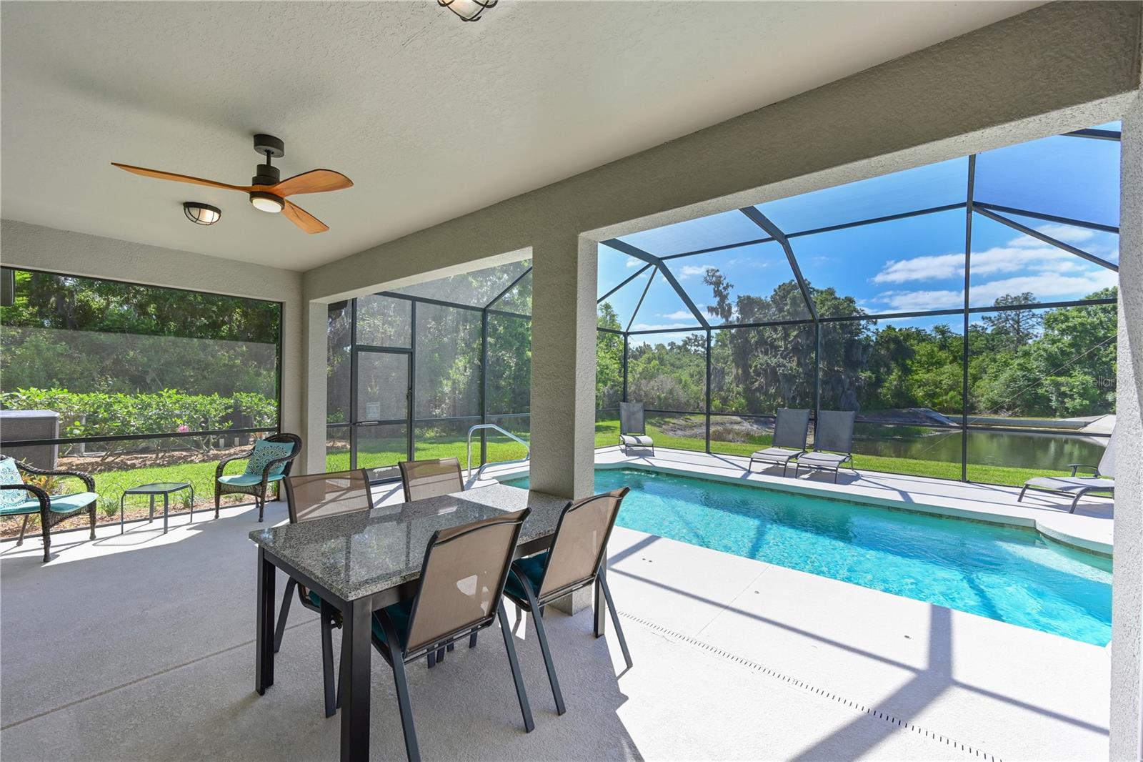 4946 60TH AVENUE CIR E