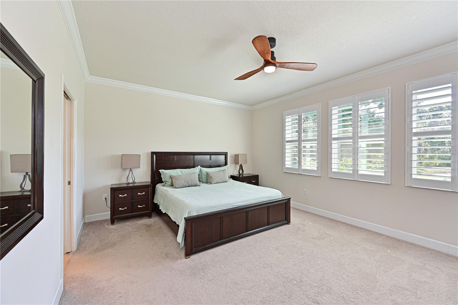 4946 60TH AVENUE CIR E