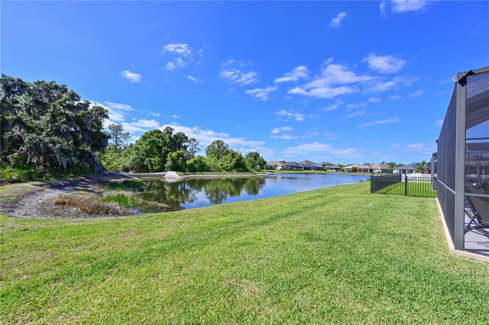 4946 60TH AVENUE CIR E