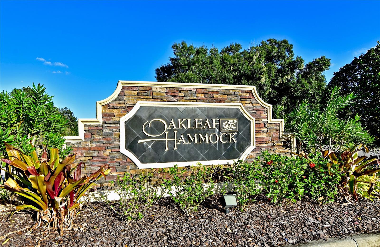 4946 60TH AVENUE CIR E