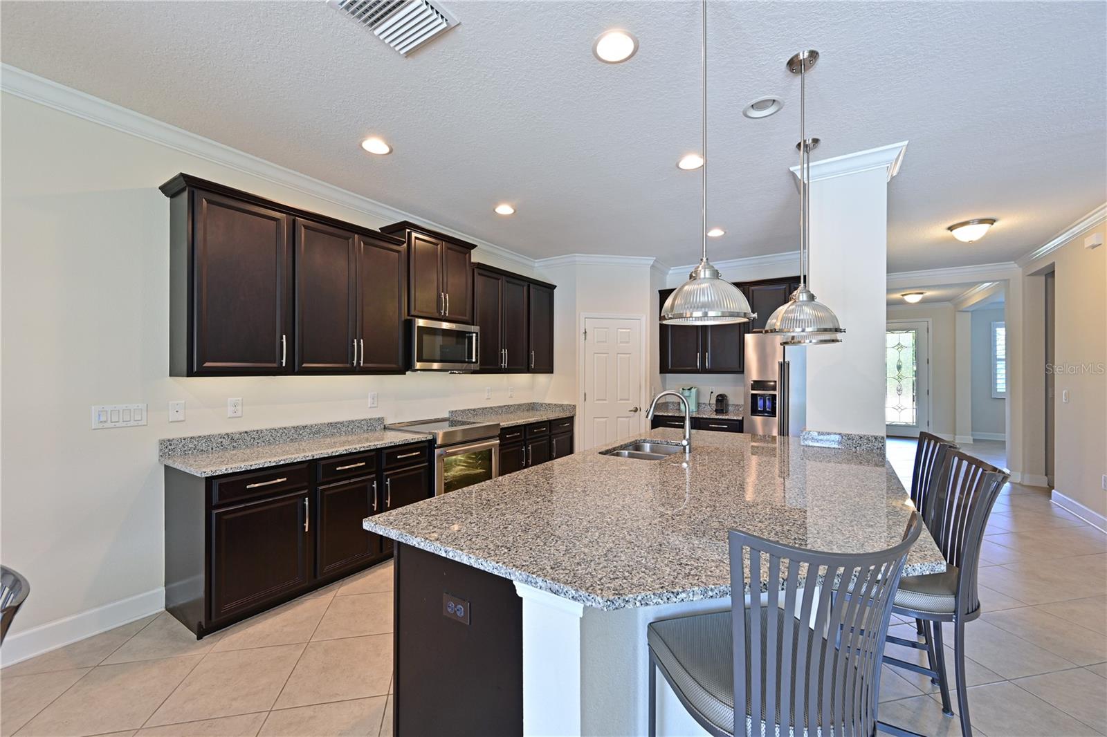 4946 60TH AVENUE CIR E