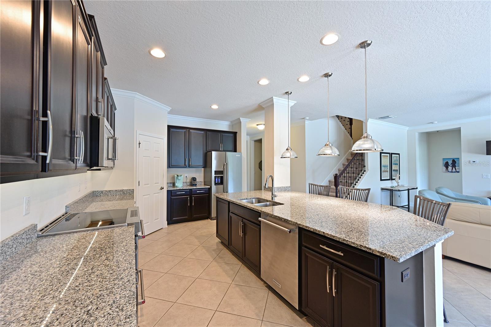 4946 60TH AVENUE CIR E