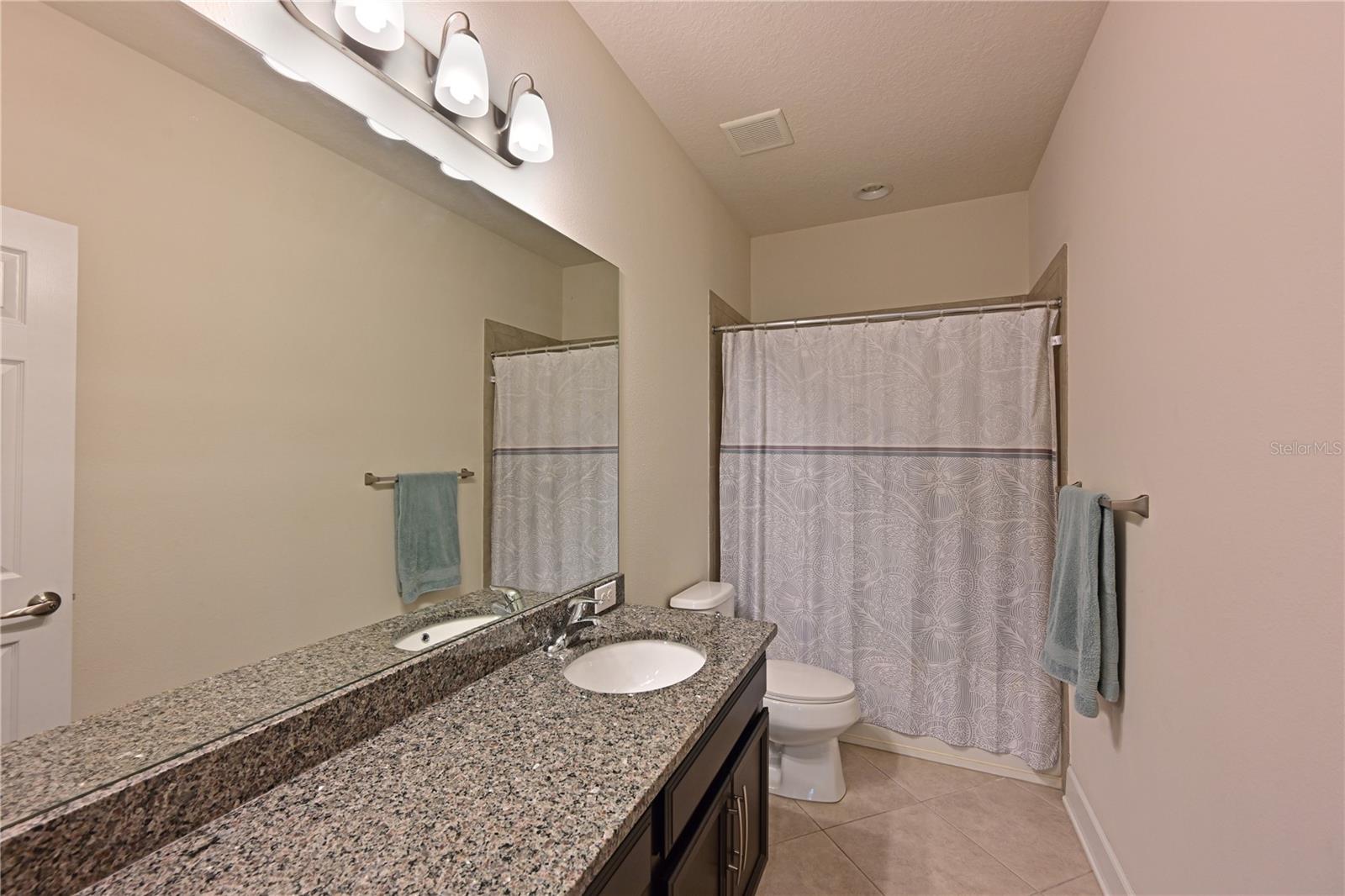 4946 60TH AVENUE CIR E