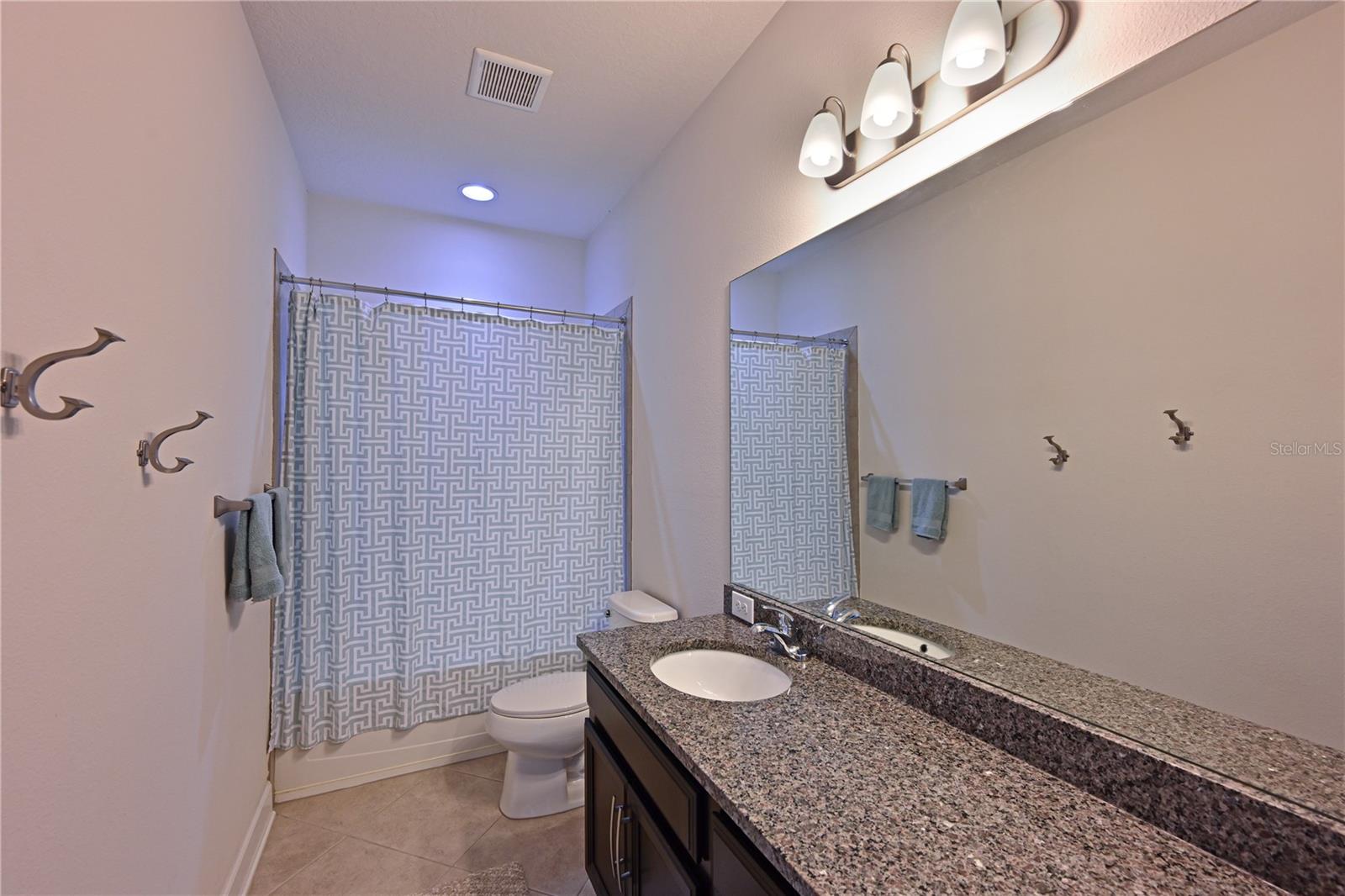 4946 60TH AVENUE CIR E