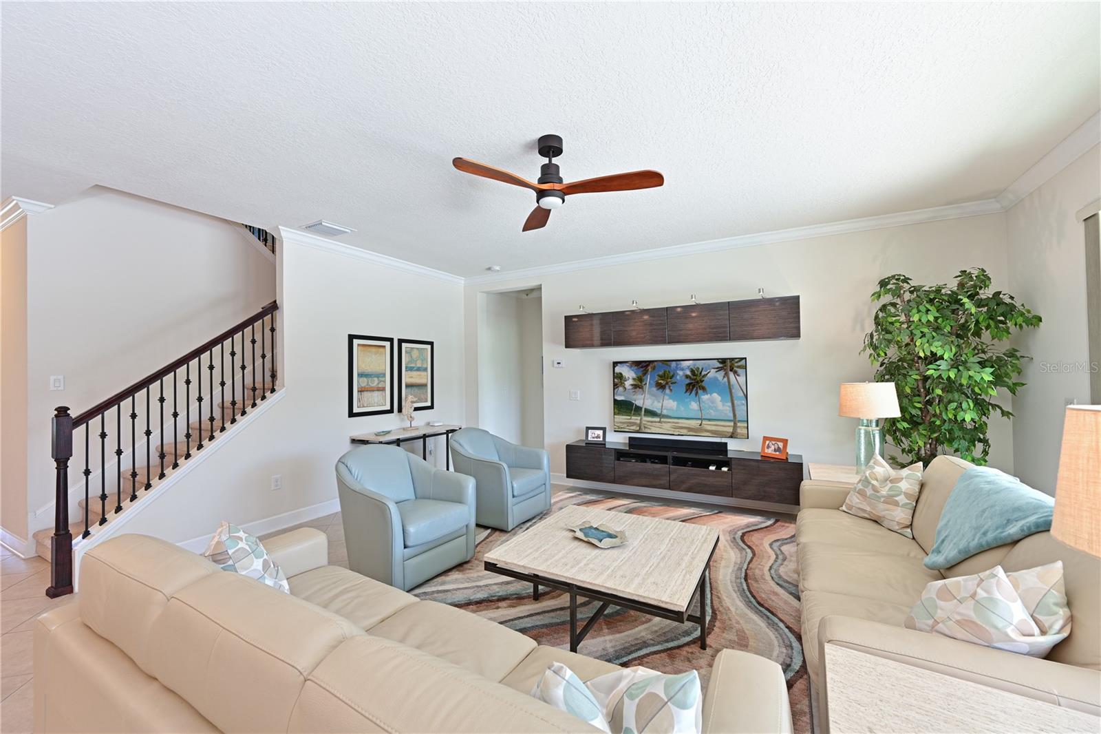 4946 60TH AVENUE CIR E