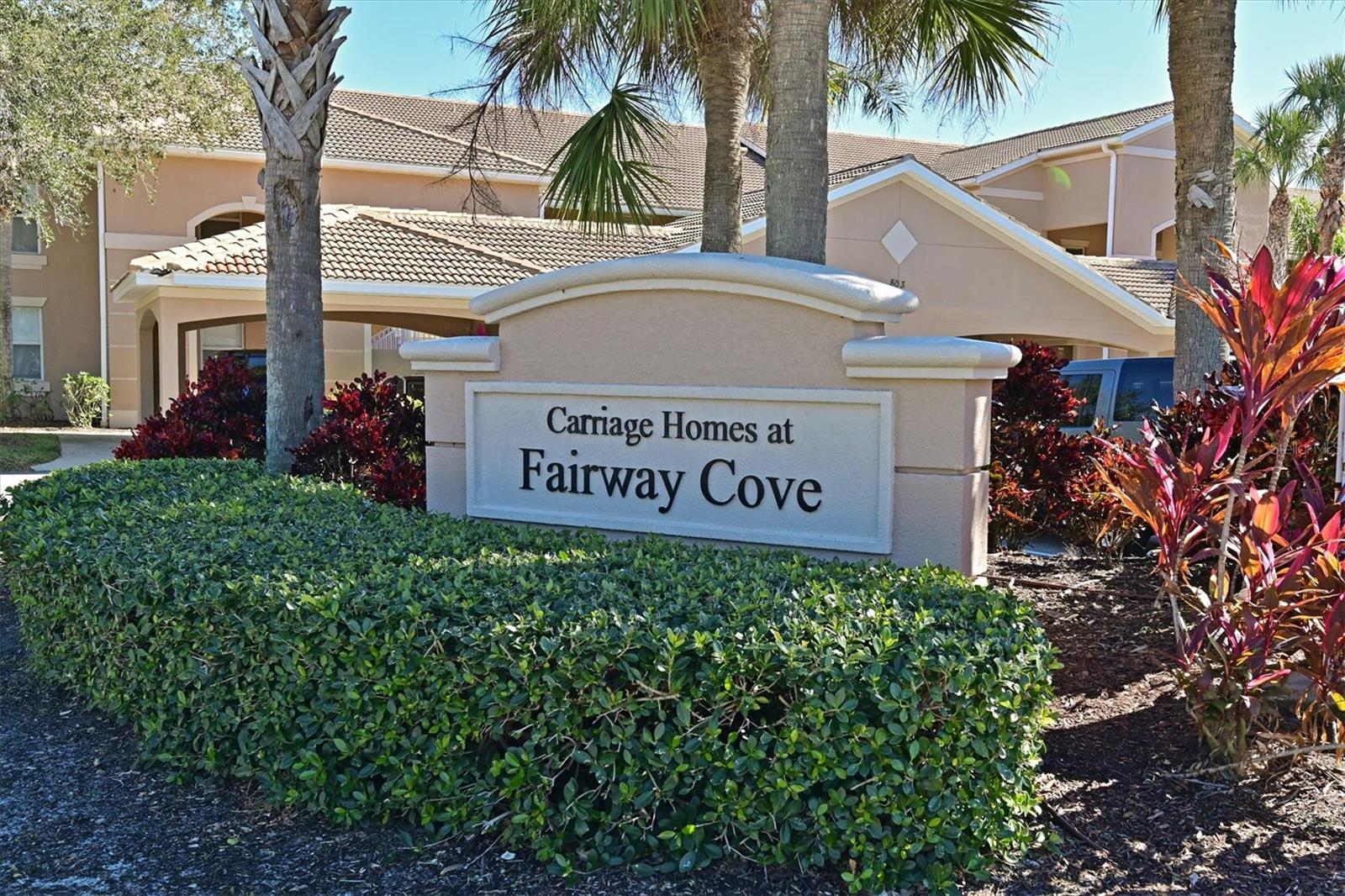 1011 FAIRWAYCOVE LN #202