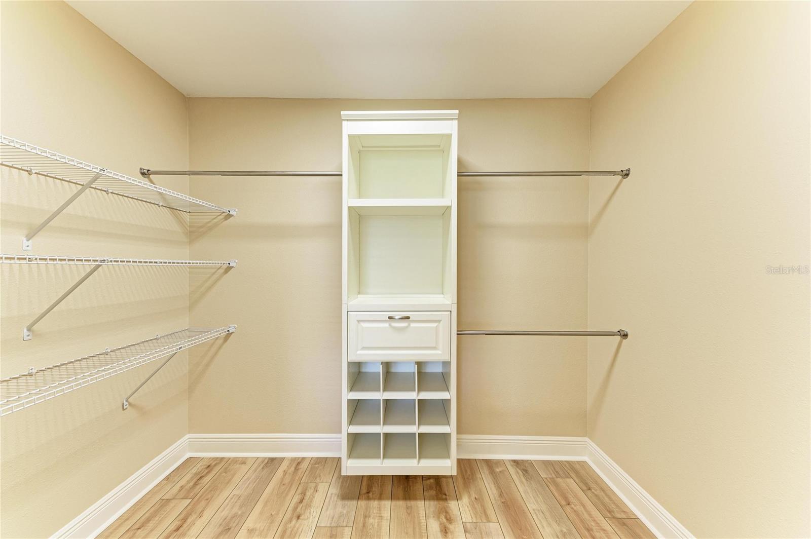 3168 WILLOW SPRINGS CIR