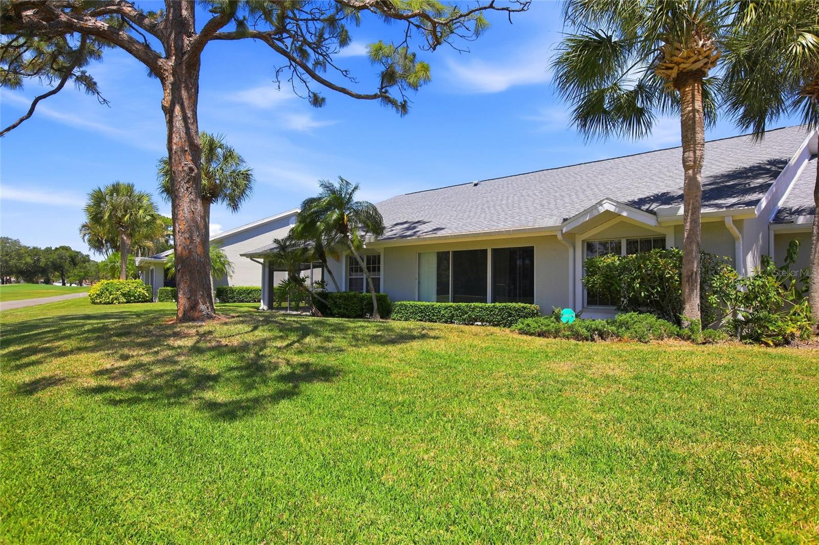 5576 COUNTRY CLUB WAY #5576