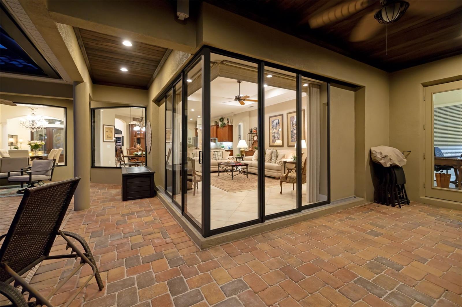 11427 SAVANNAH LAKES DR