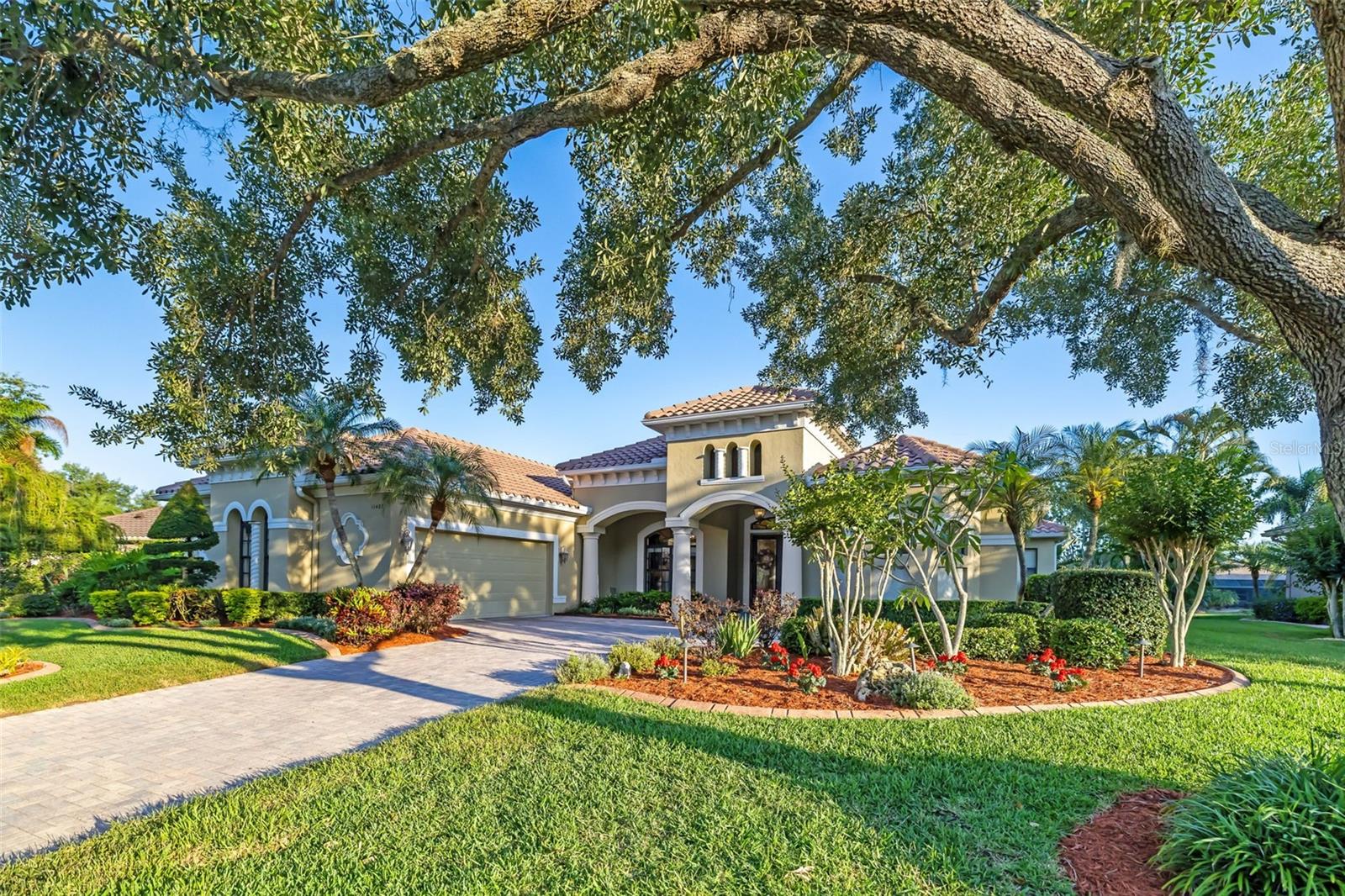 11427 SAVANNAH LAKES DR