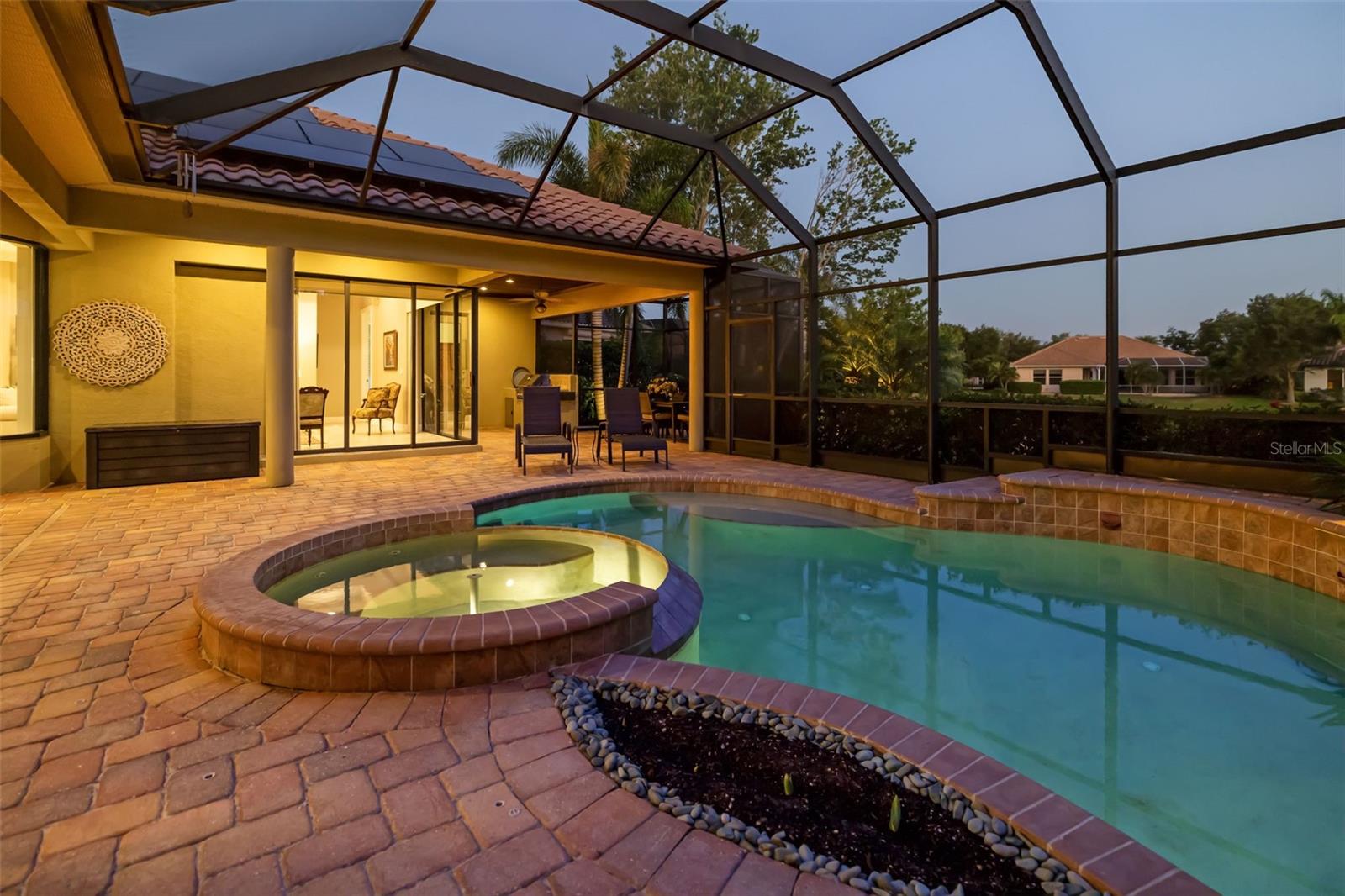 11427 SAVANNAH LAKES DR