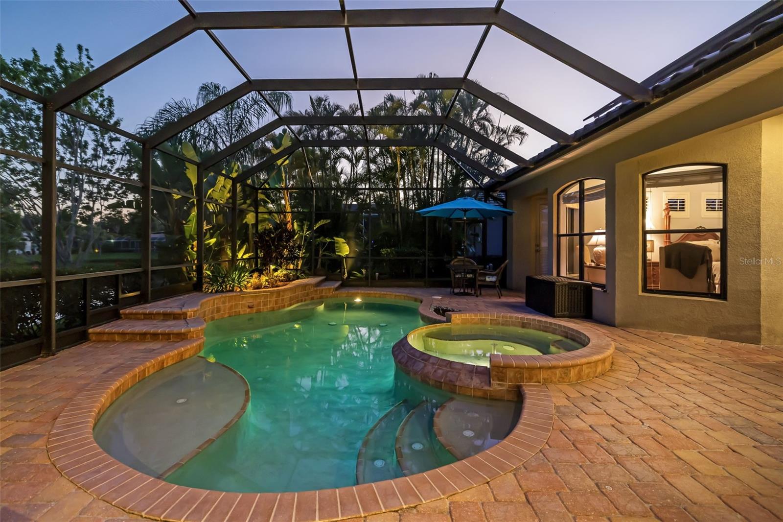 11427 SAVANNAH LAKES DR
