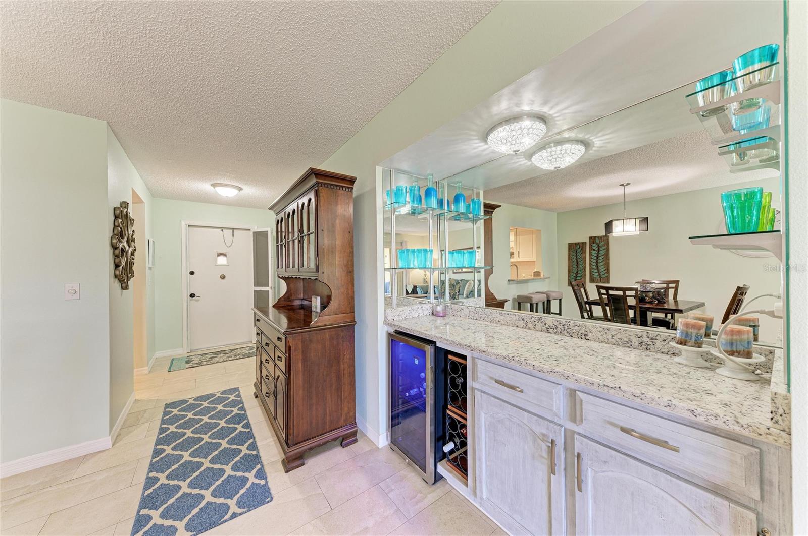 4412 SPICEWOOD DR #E