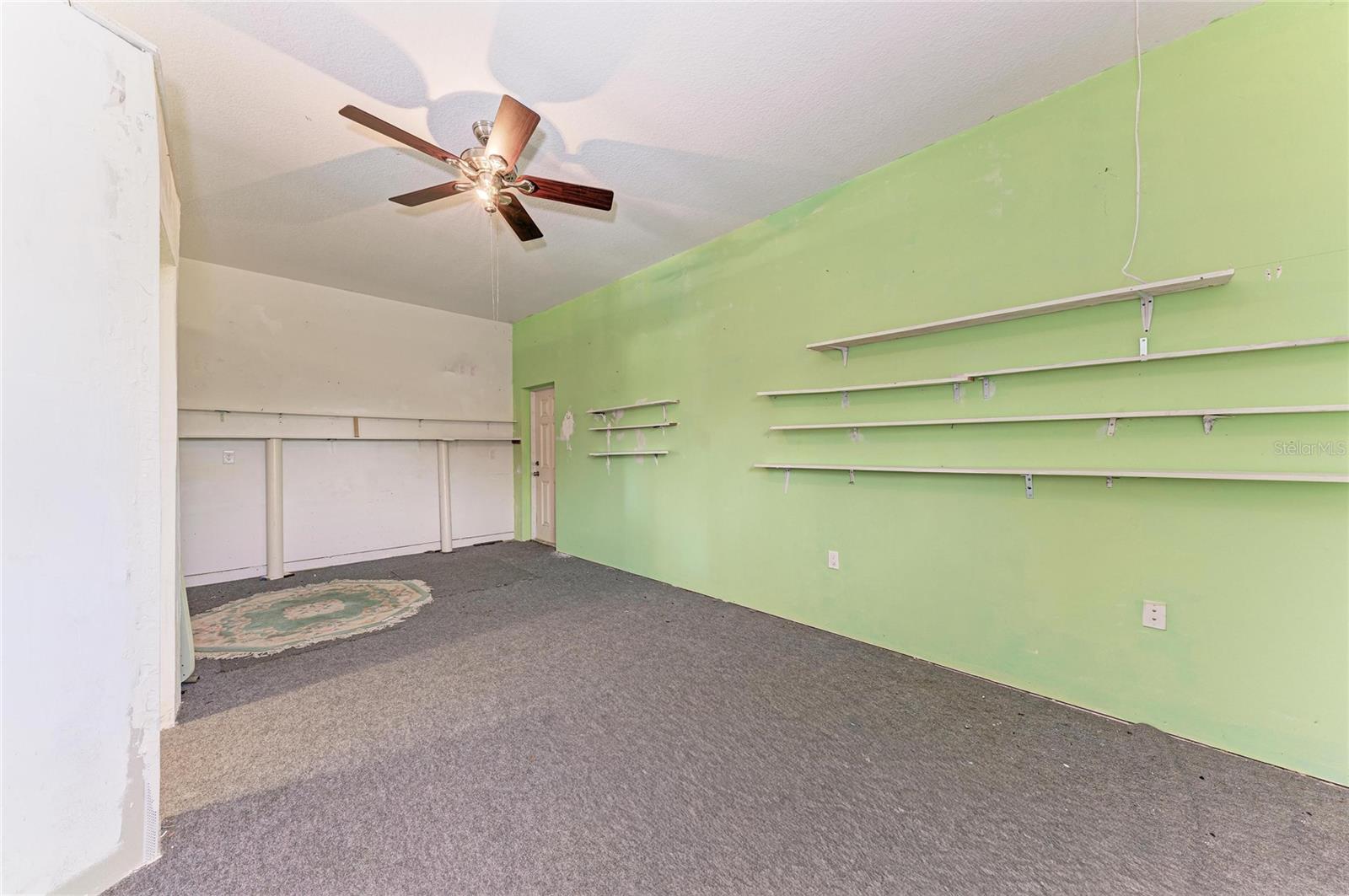 347 BAYSHORE DR