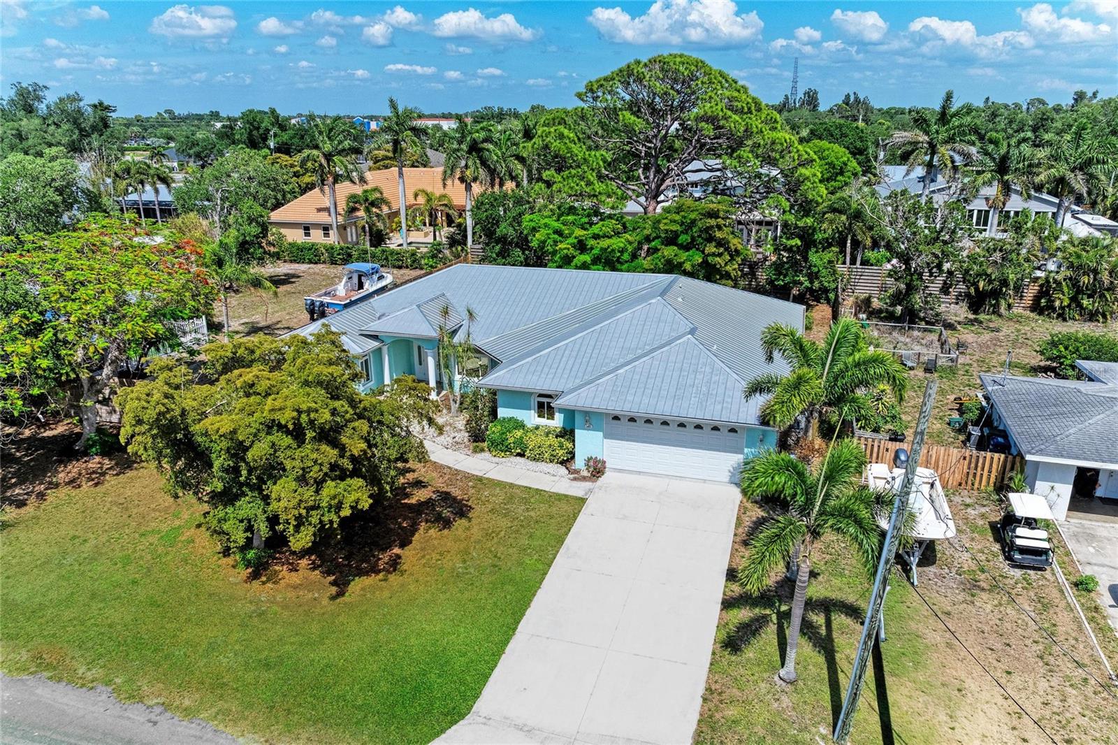 347 BAYSHORE DR