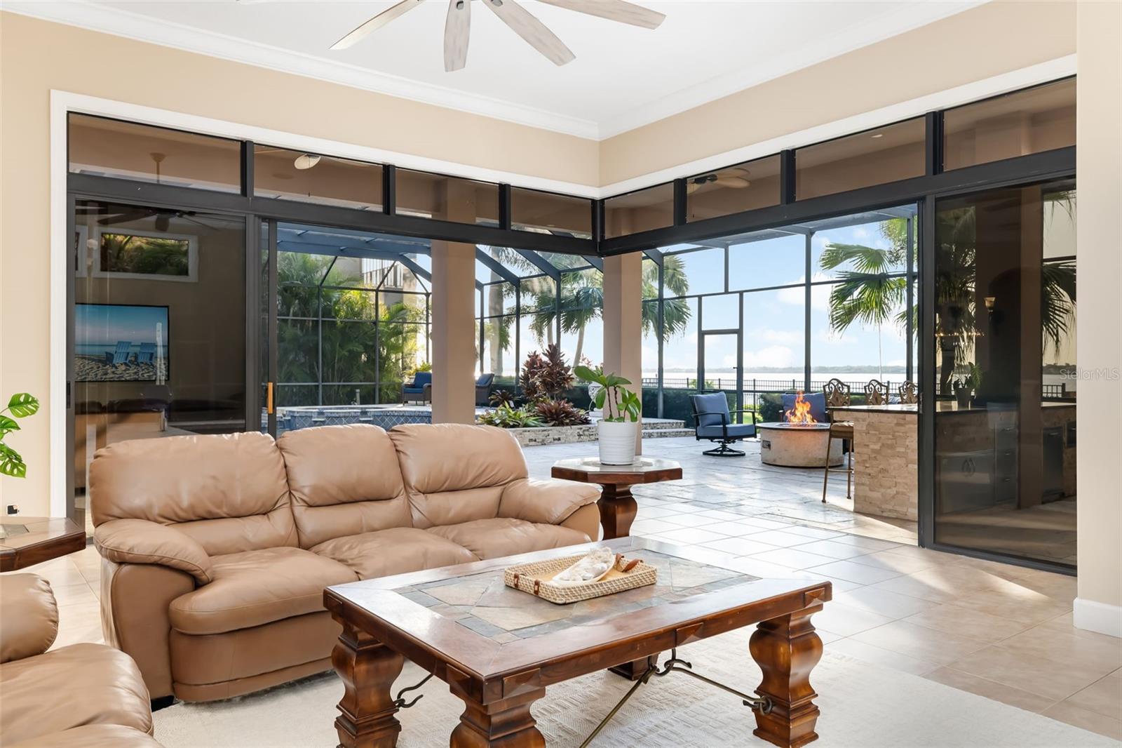 4015 HAWK ISLAND DR