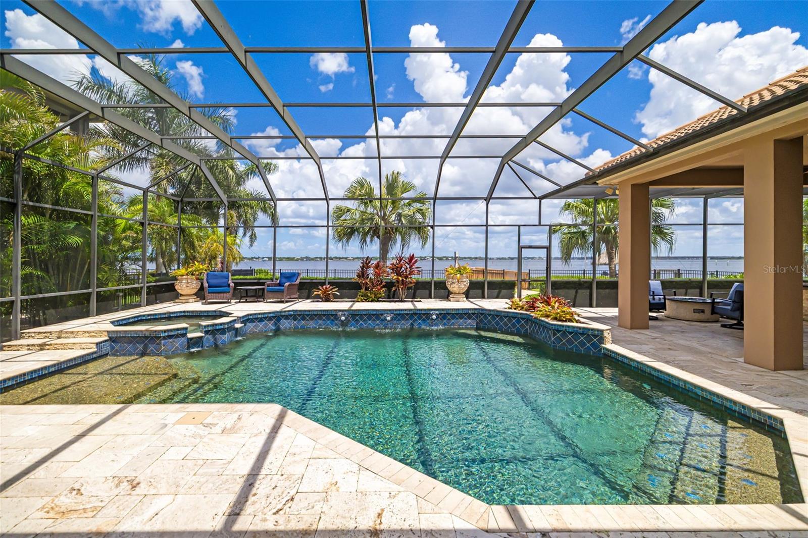 4015 HAWK ISLAND DR