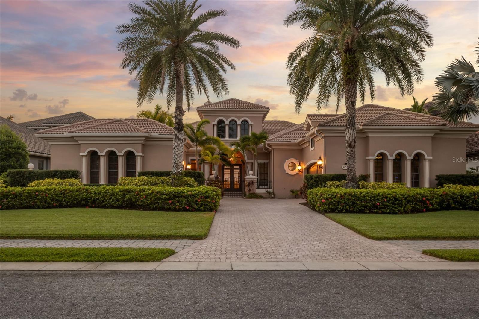 4015 HAWK ISLAND DR
