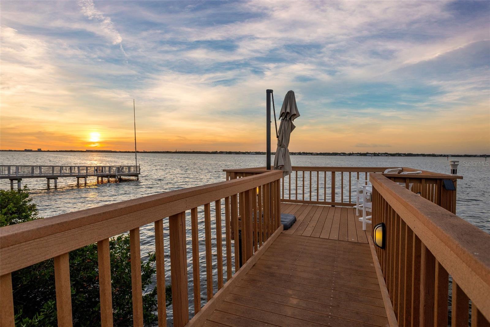 4015 HAWK ISLAND DR