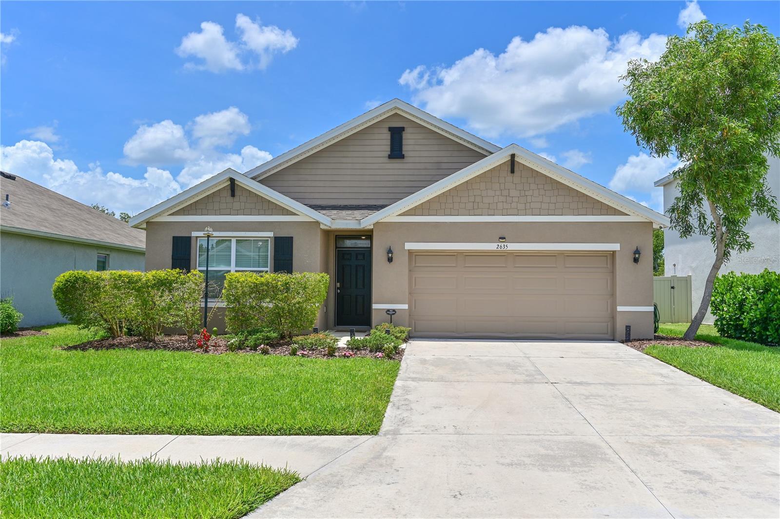 2635 GREENLEAF TER