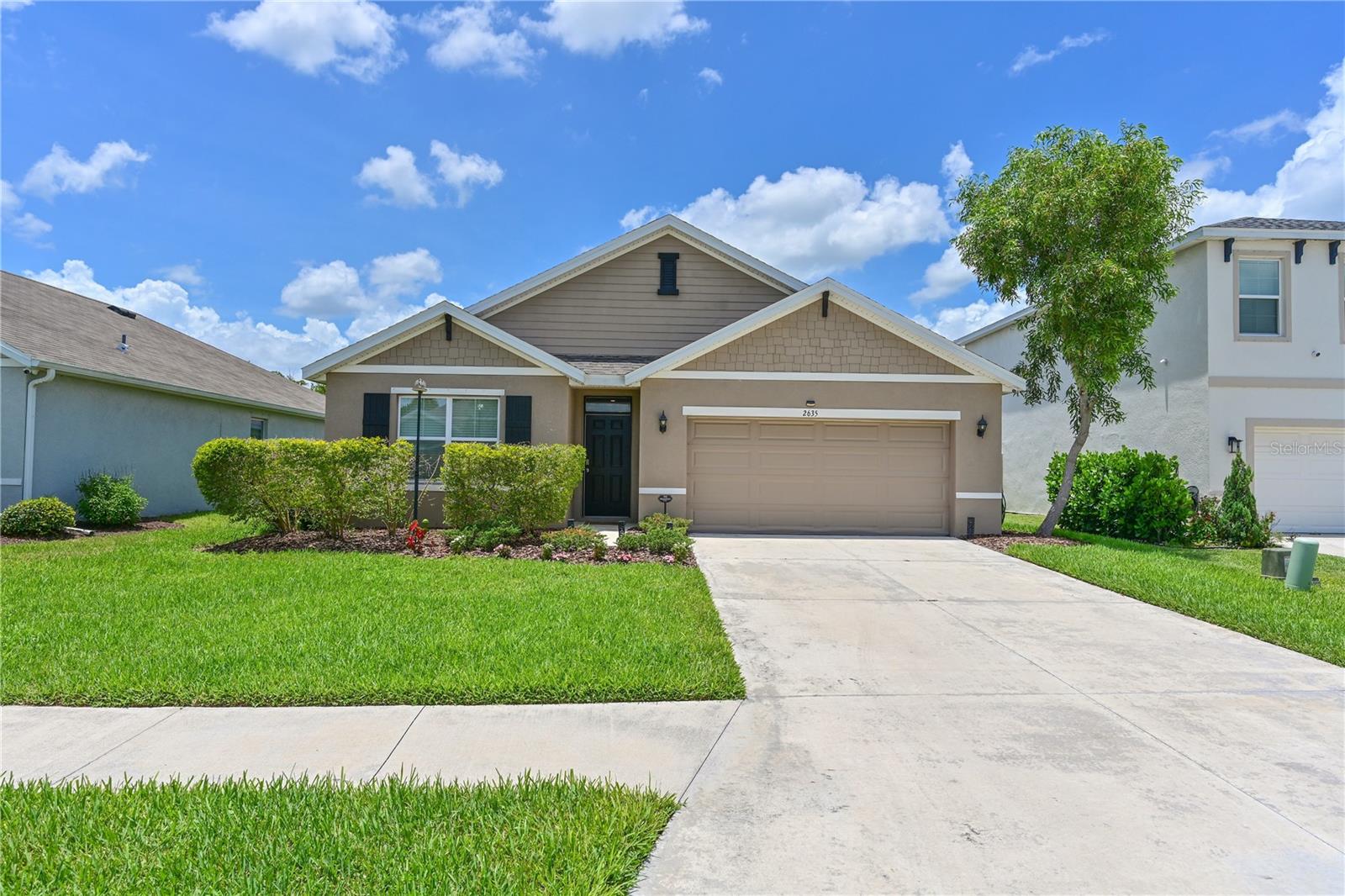2635 GREENLEAF TER