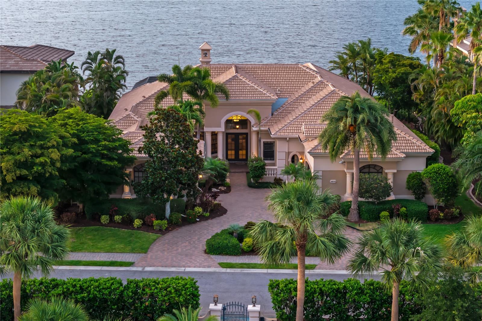 3803 HAWK ISLAND DR